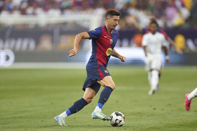 皇马横扫瑞士，莱万爆发神勇的简单介绍