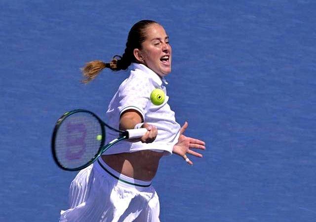 开云体育app-关于美网逆转戴维斯杯，鲁德高光表现的信息